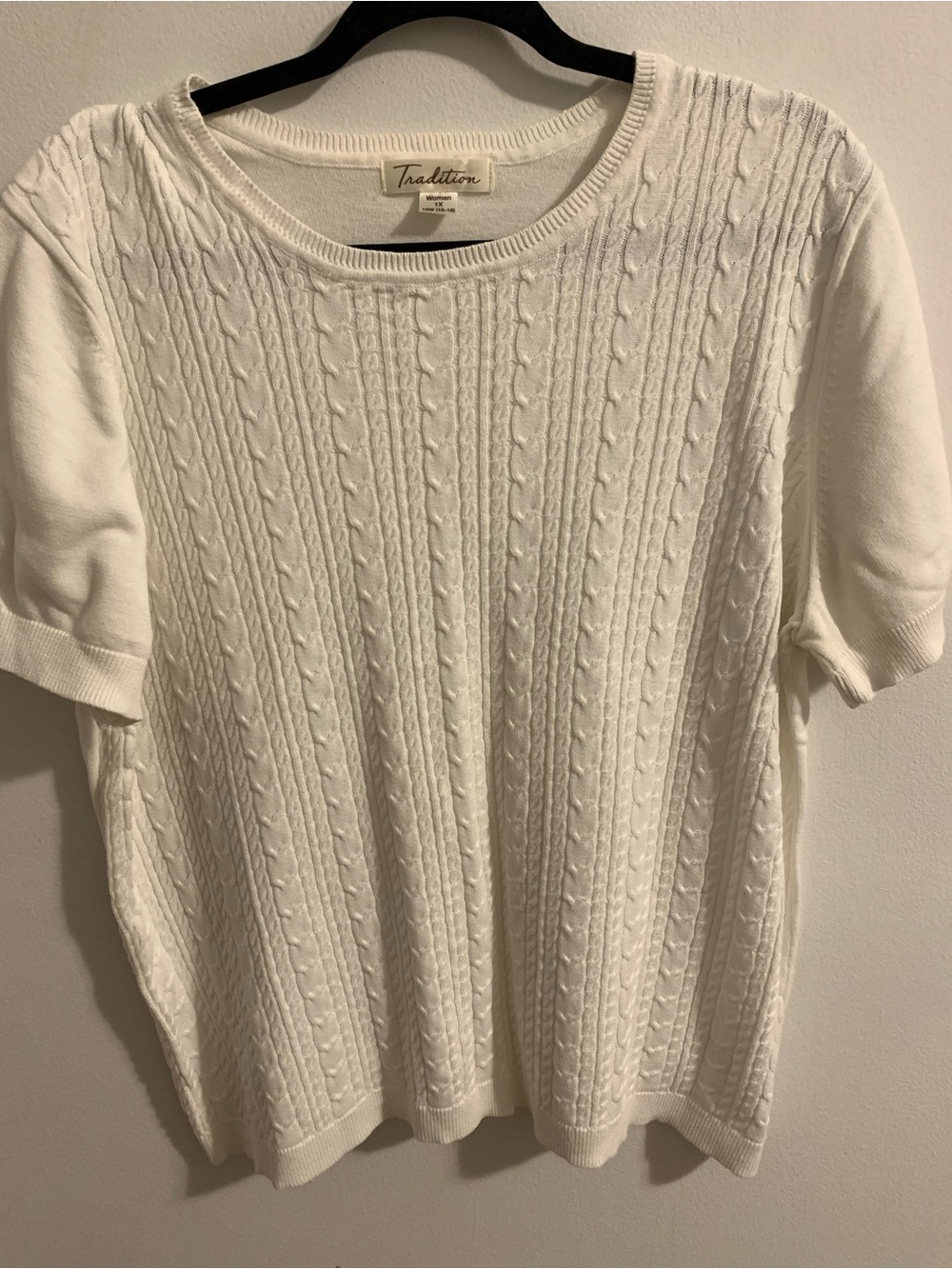 Tradition White Cable-Knit Short Sleeve Crewneck Sweater